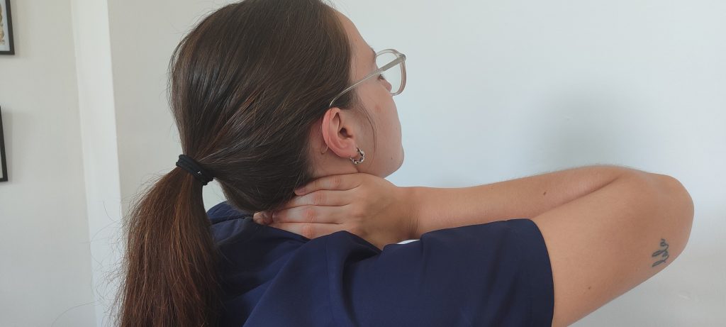 cervicalgia o dolor cervical causas sintomas y tratamiento en rosaperezfisioterapia.com